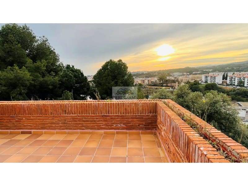 4 soveværelse Villa til salg i Arenys de Mar med garage - € 850.000 (Ref: 8836829)