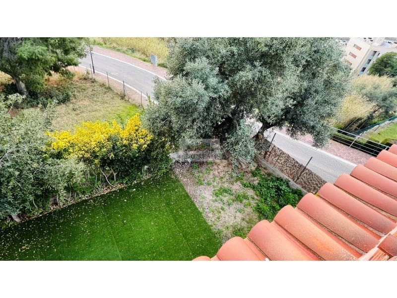 4 soveværelse Villa til salg i Arenys de Mar med garage - € 850.000 (Ref: 8836829)