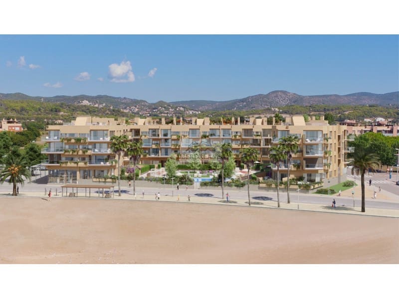 3 bedroom Penthouse for sale in Cubelles with garage - € 990,000 (Ref: 9375380)