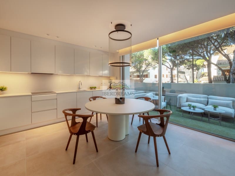 2 makuuhuone Huoneisto myytävänä paikassa Platja d'Aro mukana 
autotalli - 1 130 000 € (Ref: 9377942)