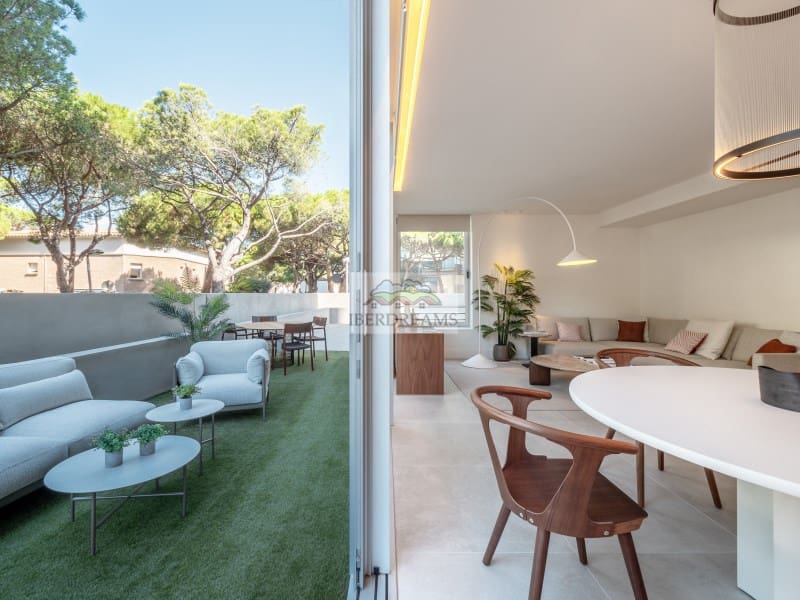 2 makuuhuone Huoneisto myytävänä paikassa Platja d'Aro mukana 
autotalli - 1 130 000 € (Ref: 9377942)