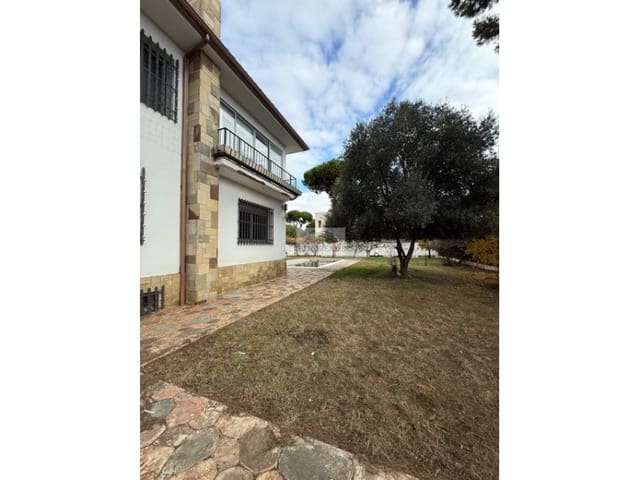 7 Zimmer Villa zu verkaufen in Gavà mit Pool Garage - 1.700.000 € (Ref: 9478766)