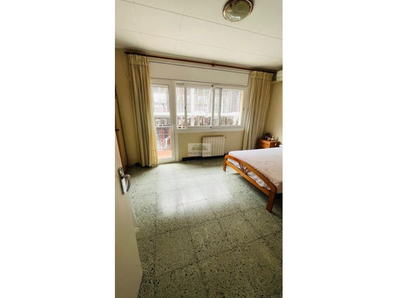 Casa de 3 habitaciones en Montcada i Reixac en venta con garaje - 398.179 € (Ref: 9488462)