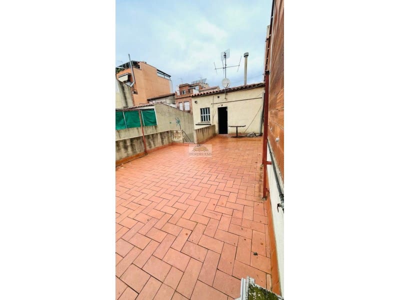 Casa de 3 habitaciones en Montcada i Reixac en venta con garaje - 398.179 € (Ref: 9488462)