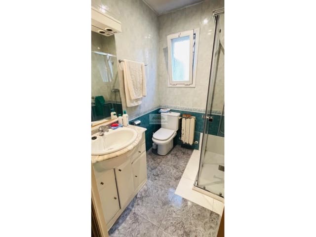 Casa de 3 habitaciones en Montcada i Reixac en venta con garaje - 398.179 € (Ref: 9488462)