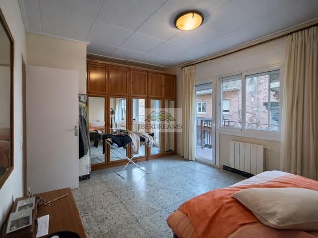 Casa de 3 habitaciones en Montcada i Reixac en venta con garaje - 398.179 € (Ref: 9488462)