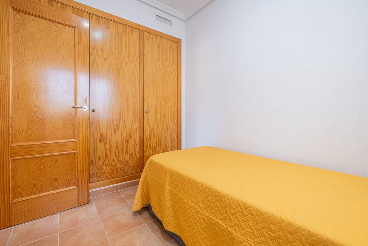 3 soveværelse Lejlighed til salg i El Campello - € 260.000 (Ref: 9253645)