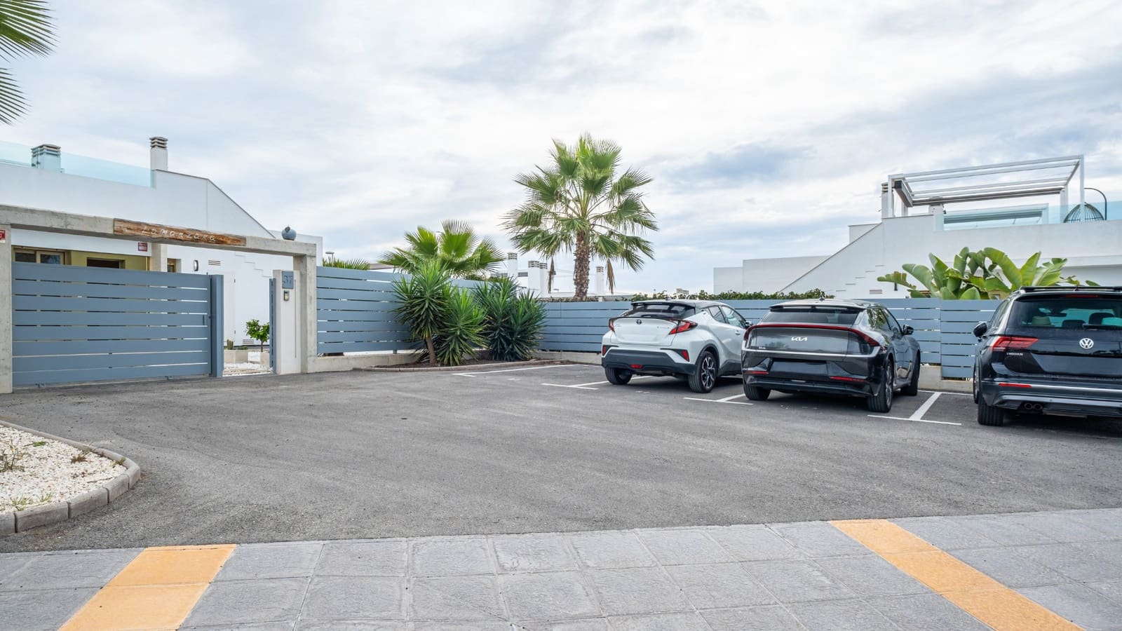 3 soveværelse Villa til salg i Vistabella med swimmingpool - € 425.000 (Ref: 9708982)