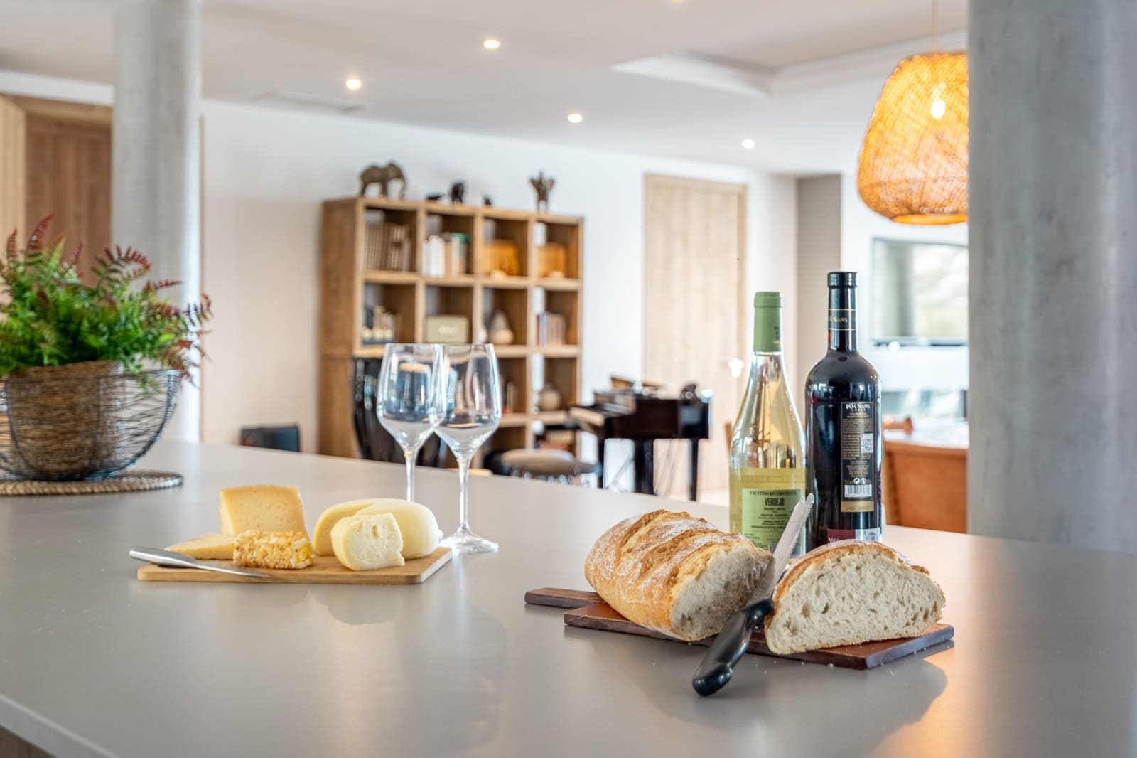 6 sypialnia Willa na sprzedaż w Montiboli z basenem garażem - 3 200 000 € (Ref: 9753698)