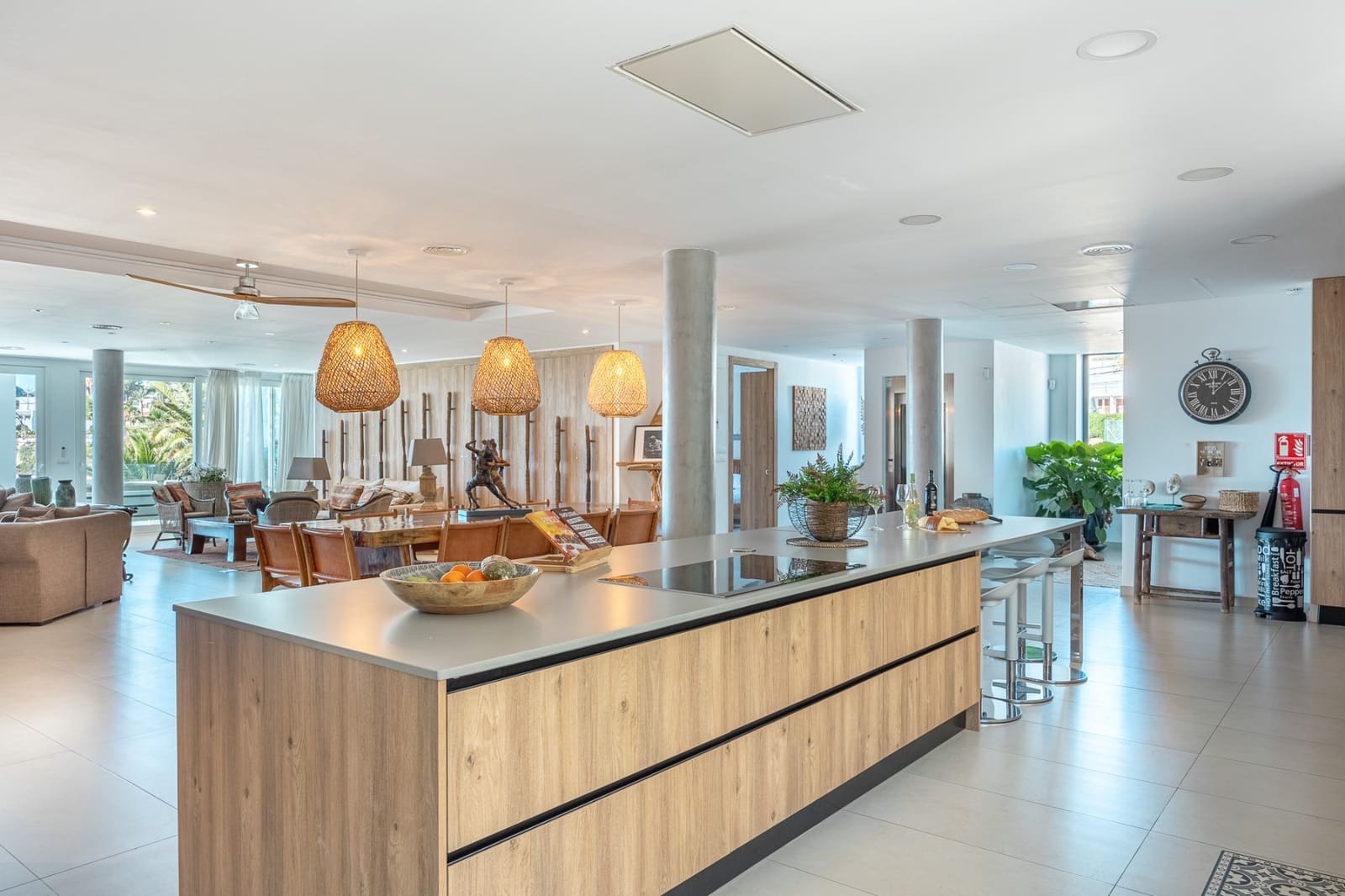 6 sypialnia Willa na sprzedaż w Montiboli z basenem garażem - 3 200 000 € (Ref: 9753698)