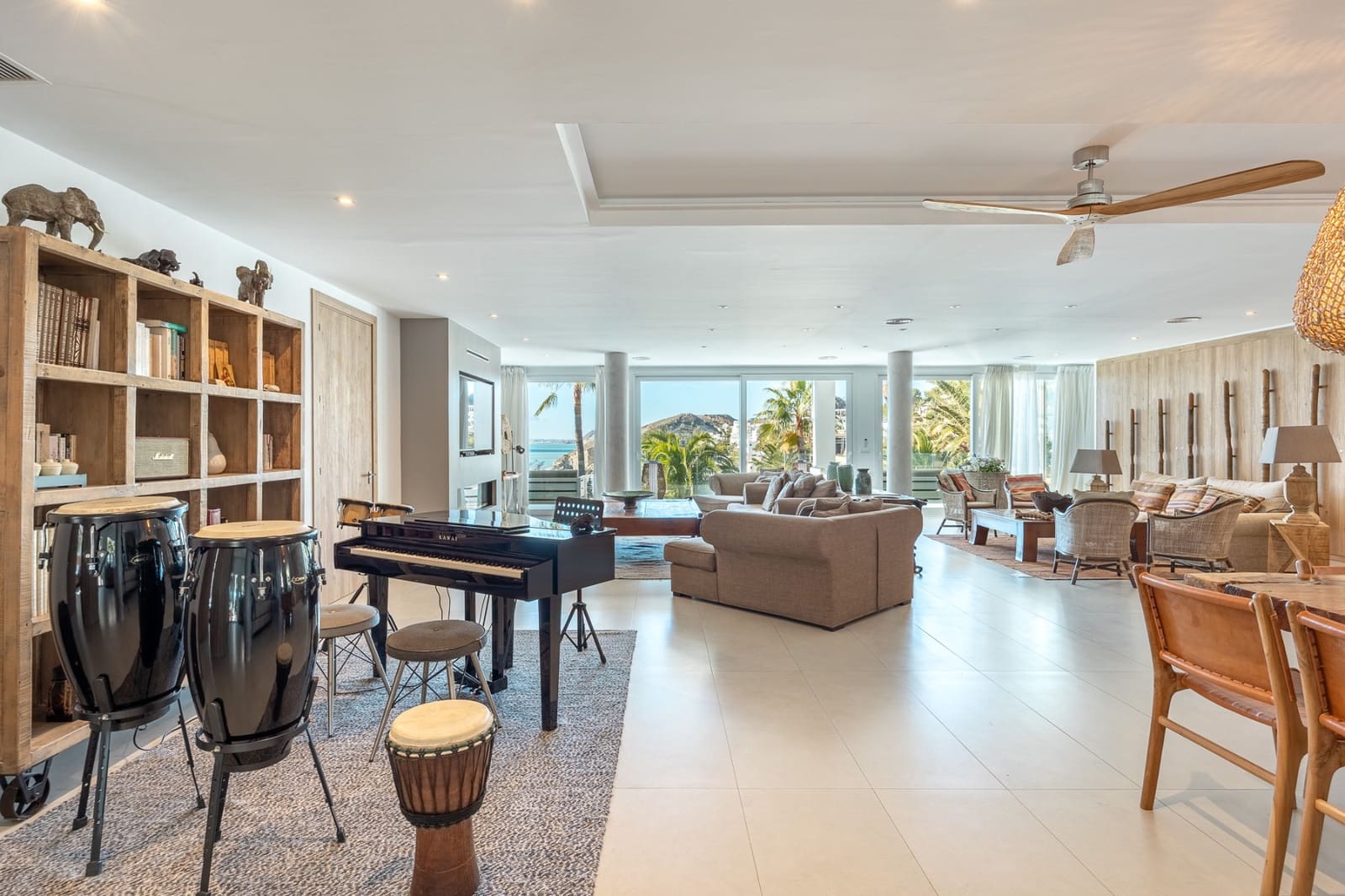 6 sypialnia Willa na sprzedaż w Montiboli z basenem garażem - 3 200 000 € (Ref: 9753698)