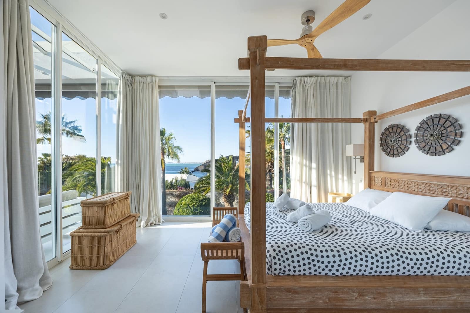 6 sypialnia Willa na sprzedaż w Montiboli z basenem garażem - 3 200 000 € (Ref: 9753698)