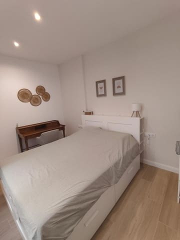 2 bedroom Flat for rent in Rocafort - € 1,600 (Ref: 10145740)