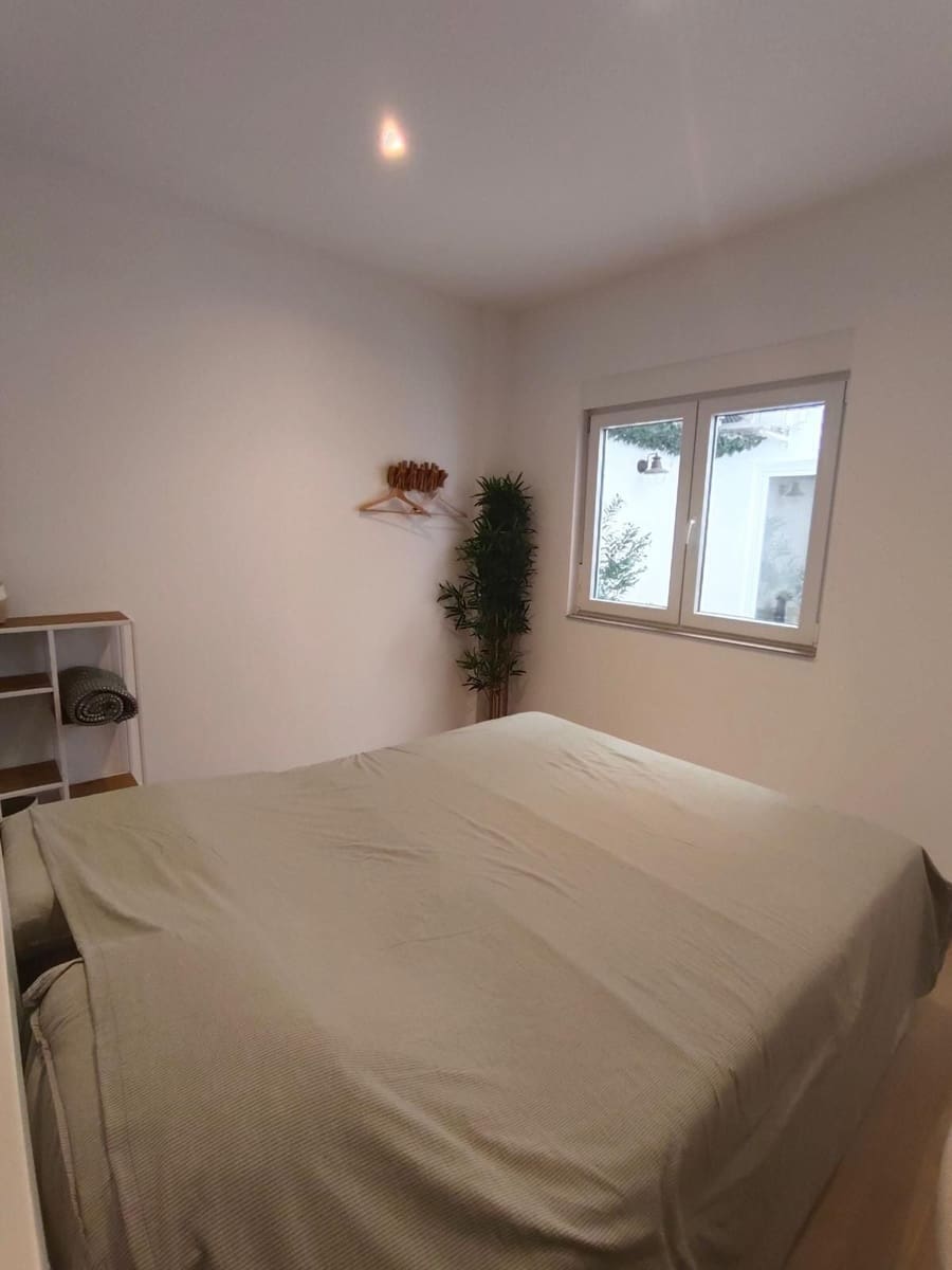 2 bedroom Flat for rent in Rocafort - € 1,600 (Ref: 10145740)