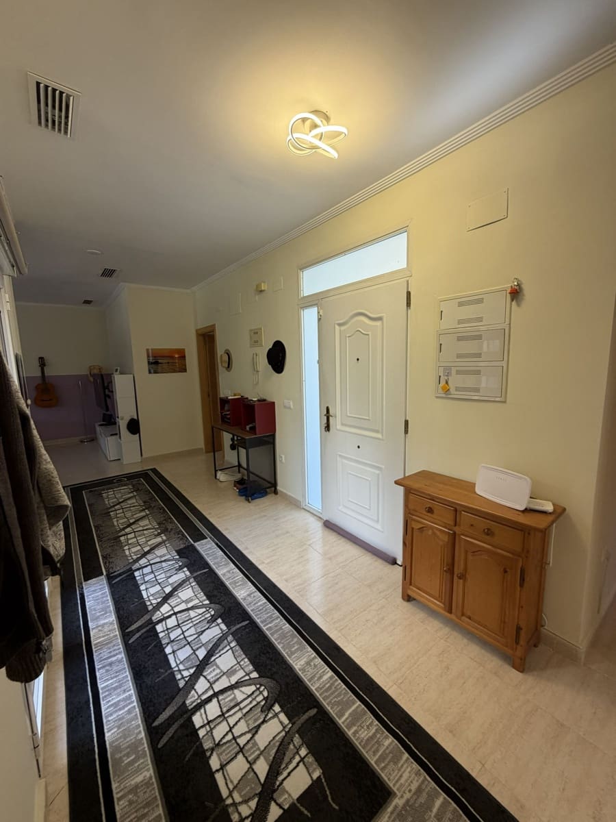 3 bedroom Villa for sale in Olocau with pool garage - € 375,000 (Ref: 10184185)