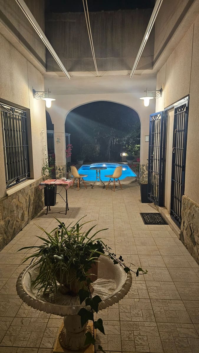 3 bedroom Villa for sale in Olocau with pool garage - € 375,000 (Ref: 10184185)
