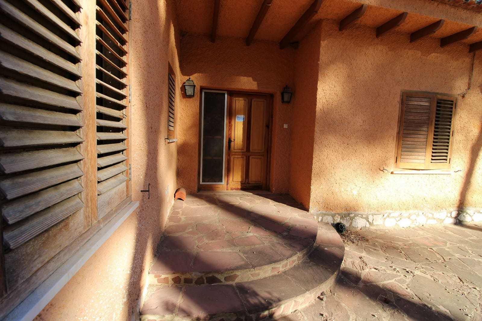 8 soverom Villa til salgs i Naquera med svømmebasseng garasje - € 398 000 (Ref: 8015744)