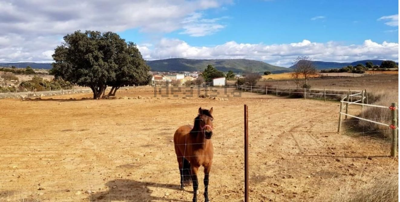 4 soveværelse Finca/Landehus til salg i Talayuelas med garage - € 480.000 (Ref: 8757487)