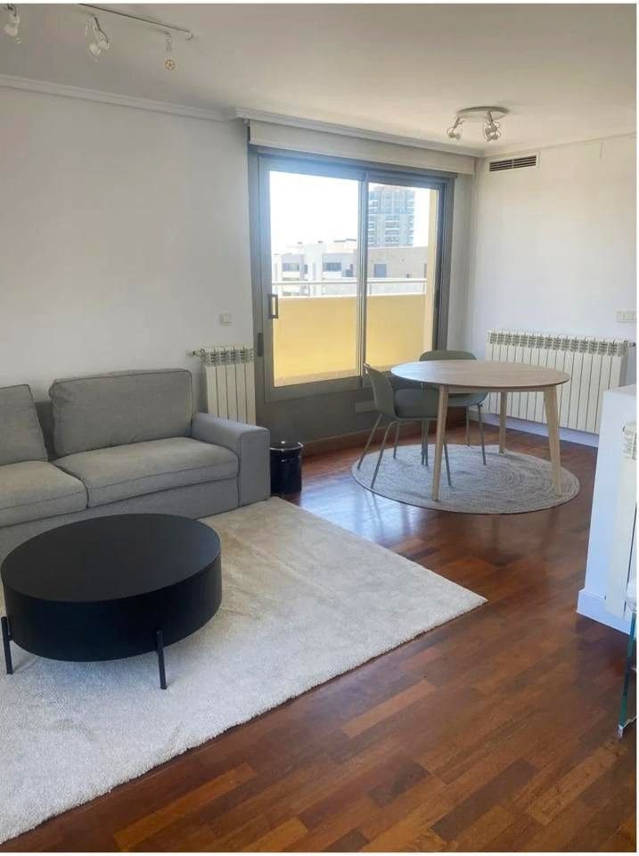 3 soveværelse Byhus til salg i Valencia by med garage - € 560.000 (Ref: 9177647)