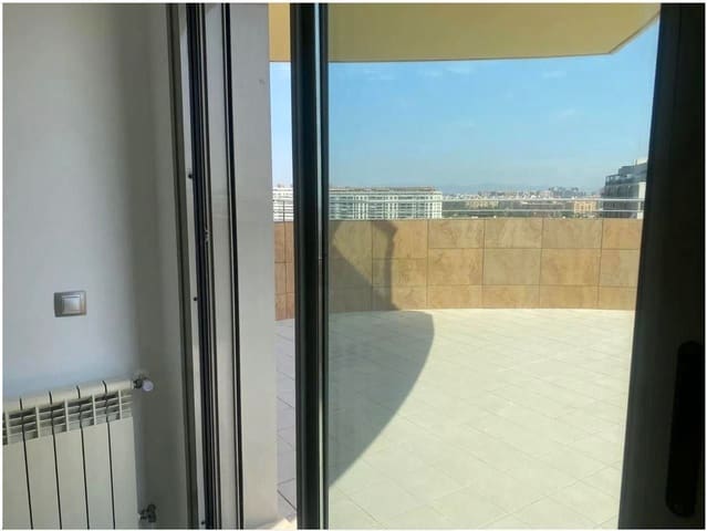 4 quarto Apartamento para venda em Valência cidade com piscina garagem - 548 000 € (Ref: 9177648)