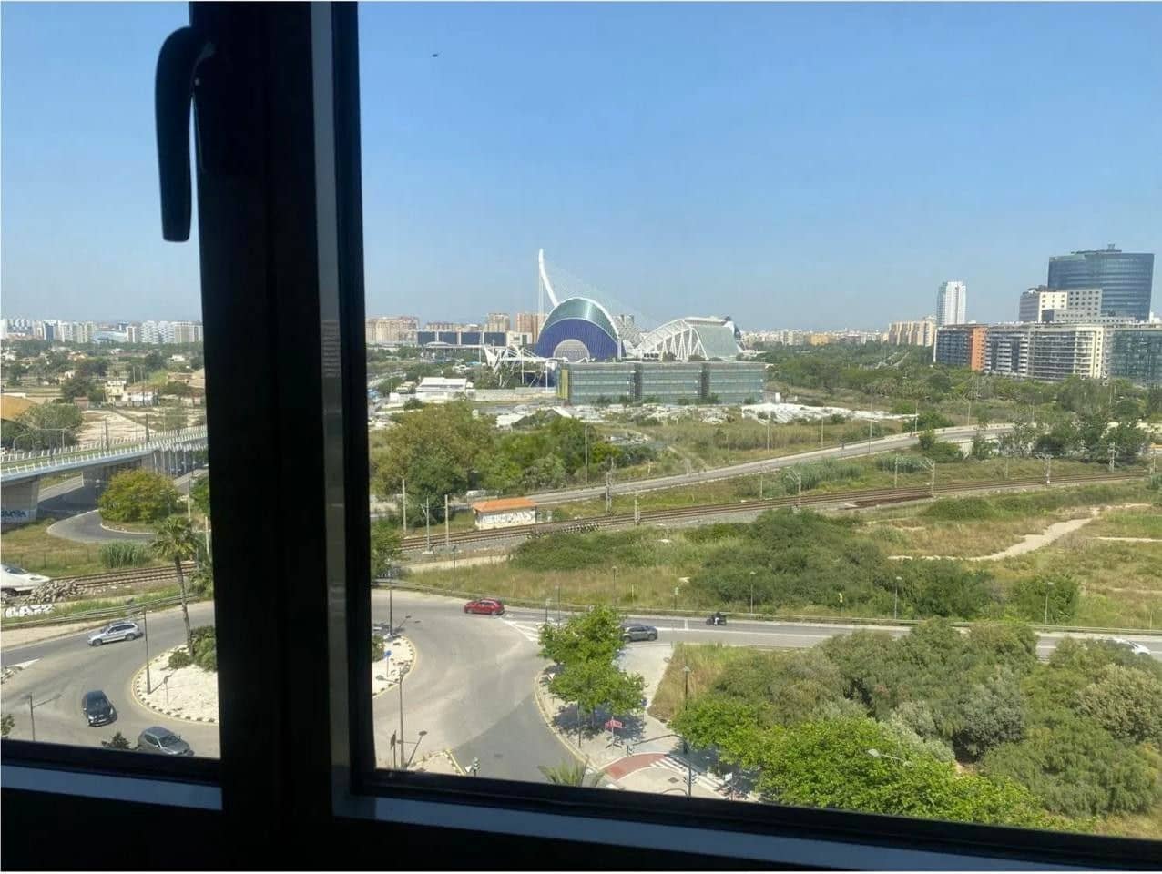 4 makuuhuone Asunto myytävänä paikassa Valencia kaupunki mukana uima-altaan 
autotalli - 548 000 € (Ref: 9177648)