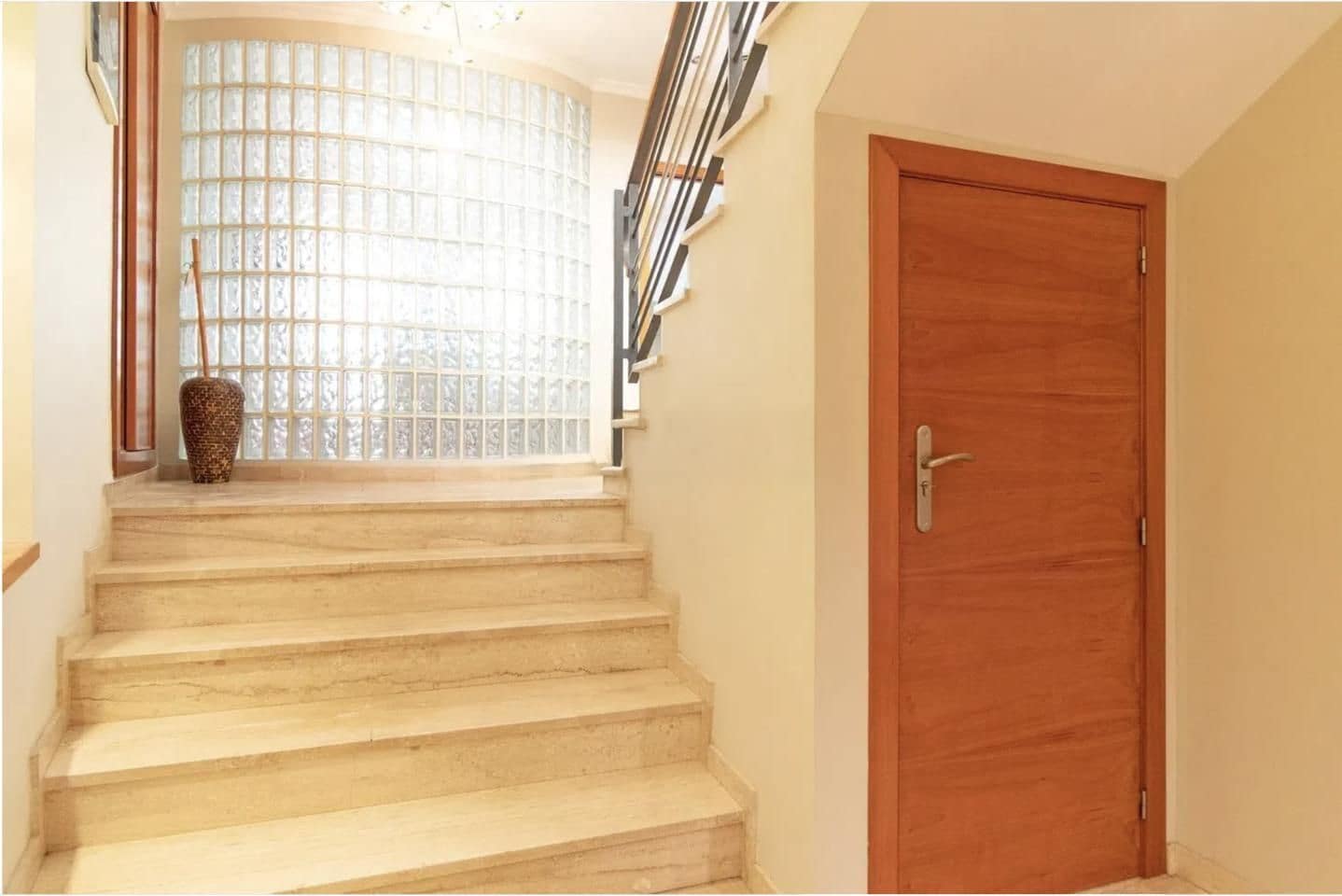 5 soveværelse Villa til salg i Lliria med garage - € 349.000 (Ref: 9180788)