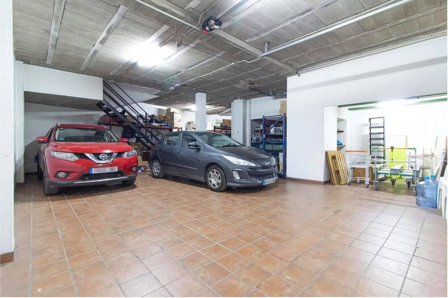 5 soveværelse Villa til salg i Lliria med garage - € 349.000 (Ref: 9180788)