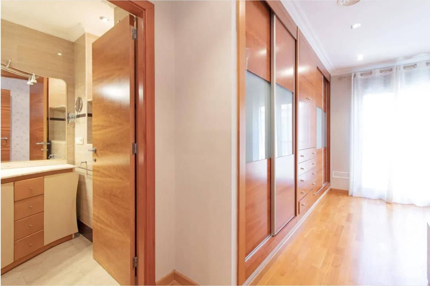 5 soveværelse Villa til salg i Lliria med garage - € 349.000 (Ref: 9180788)