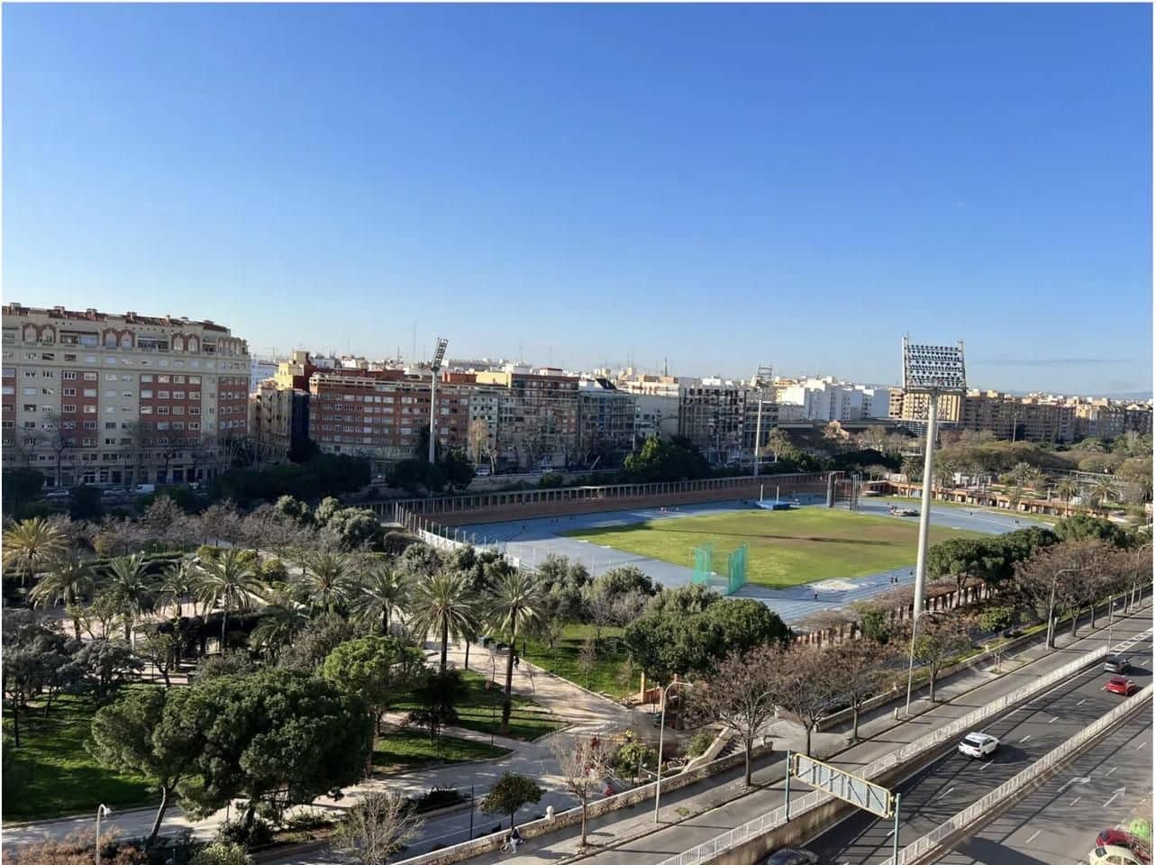 3 slaapkamer Flat te koop in Valencia stad - € 560.000 (Ref: 9183273)