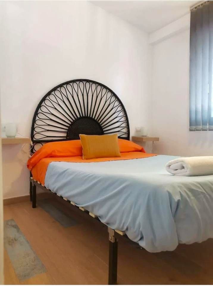 9 soveværelse Villa til salg i Chulilla med garage - € 260.000 (Ref: 9189574)