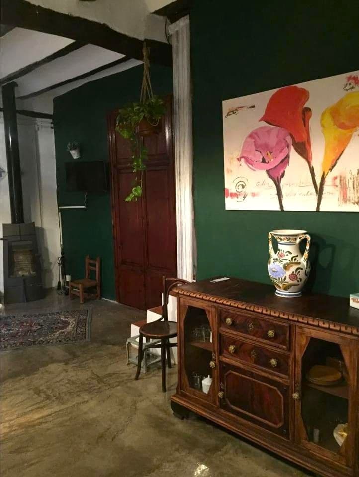 9 soveværelse Villa til salg i Chulilla med garage - € 260.000 (Ref: 9189574)