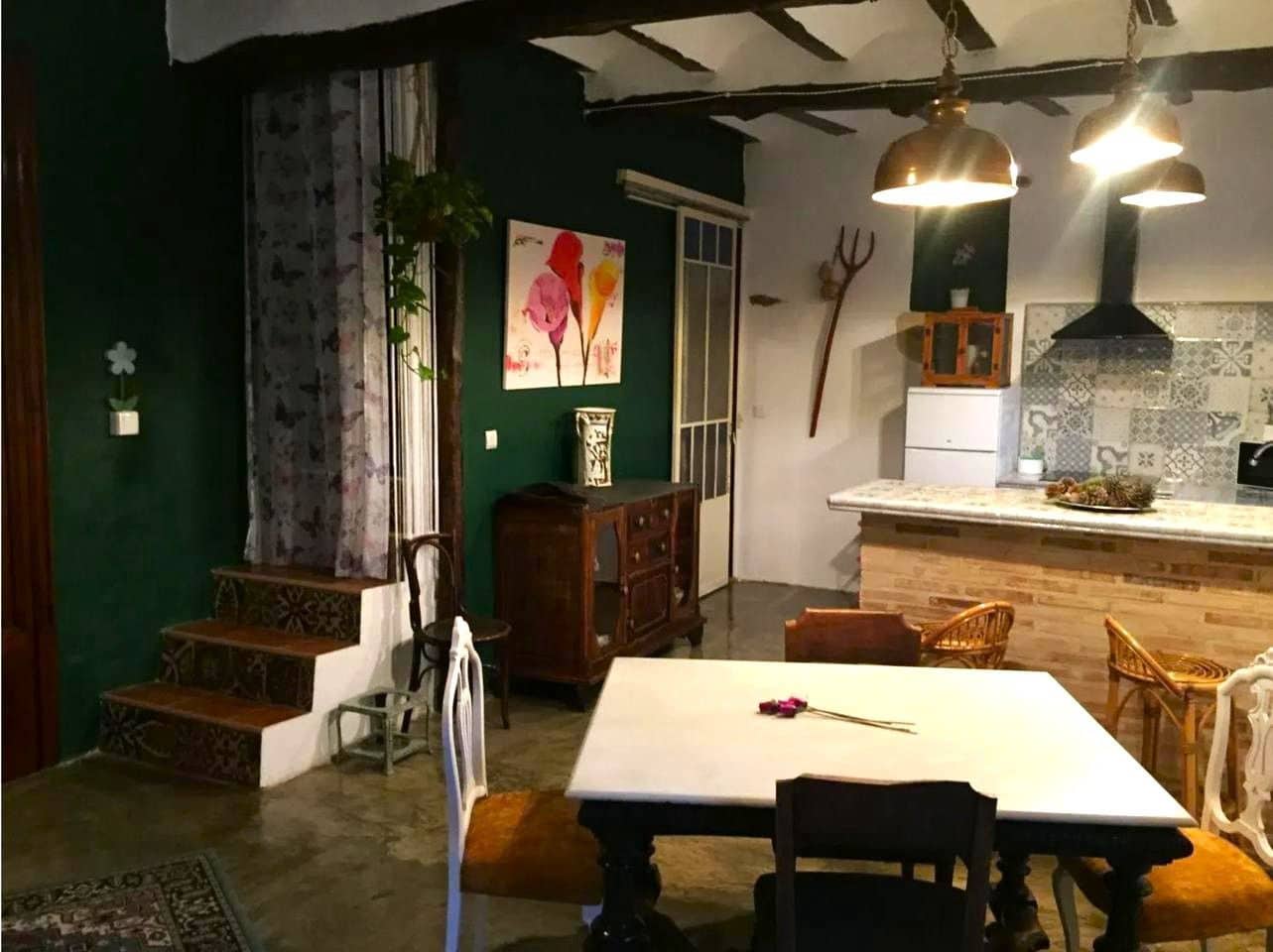 9 soveværelse Villa til salg i Chulilla med garage - € 260.000 (Ref: 9189574)