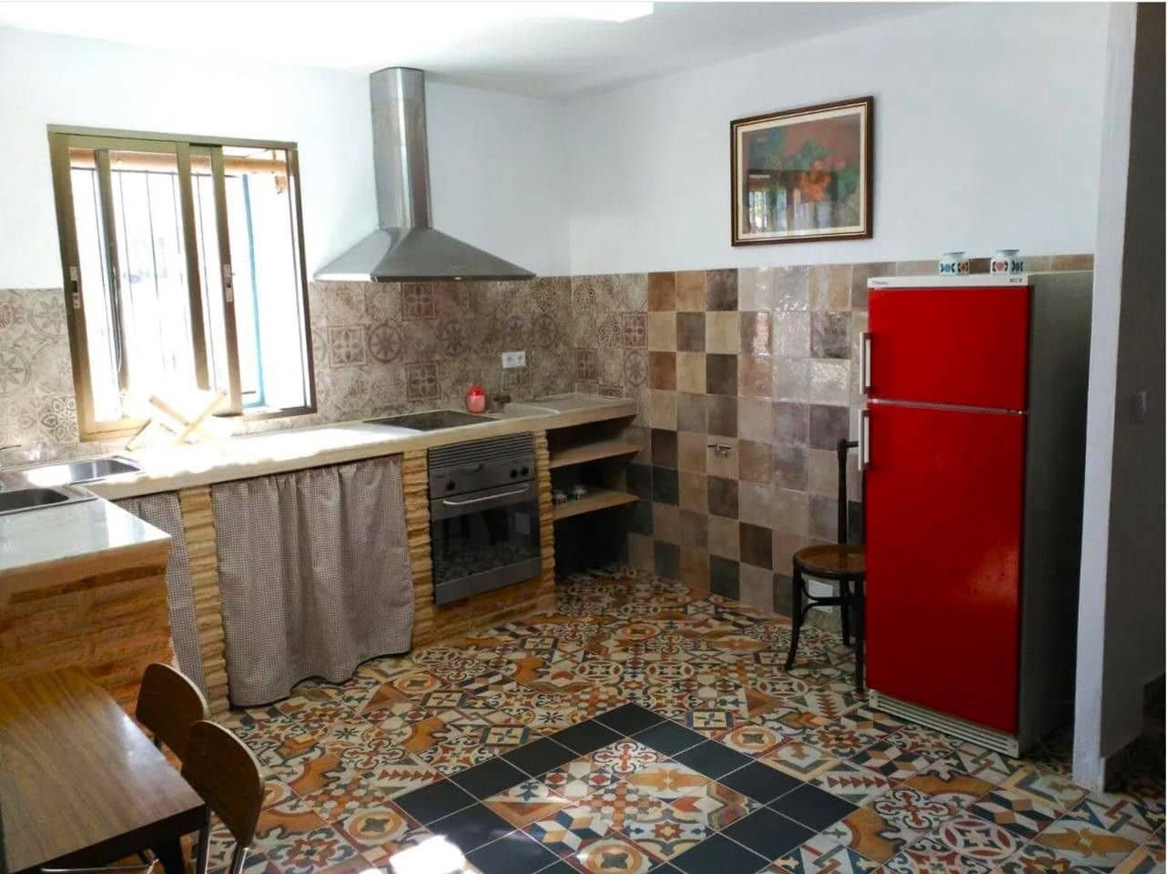 9 soveværelse Villa til salg i Chulilla med garage - € 260.000 (Ref: 9189574)