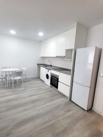 2 soveværelse Lejlighed til salg i Valencia by - € 289.000 (Ref: 9208076)