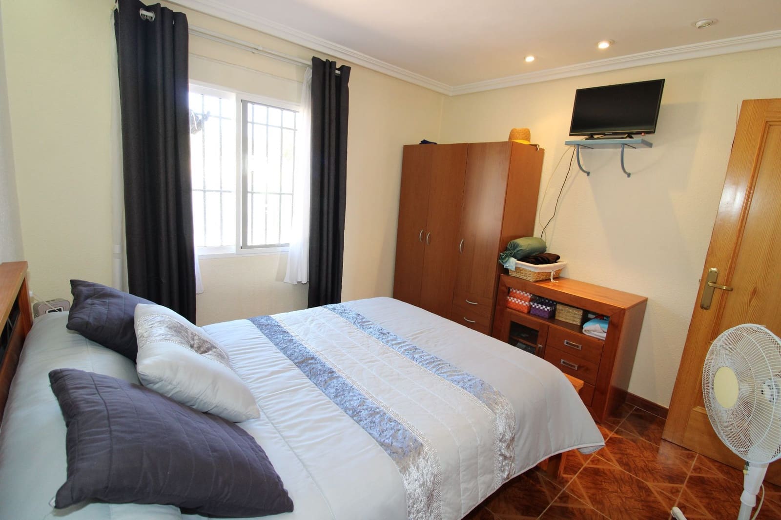 6 camera da letto Villa in vendita in Lliria con piscina garage - 220.000 € (Rif: 9232276)