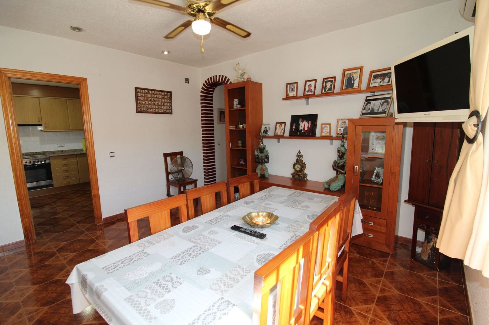 6 camera da letto Villa in vendita in Lliria con piscina garage - 220.000 € (Rif: 9232276)