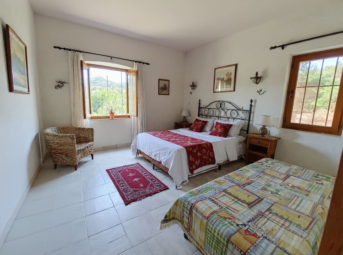 1 soveværelse Finca/Landehus til salg i Olocau med swimmingpool garage - € 180.000 (Ref: 9235988)