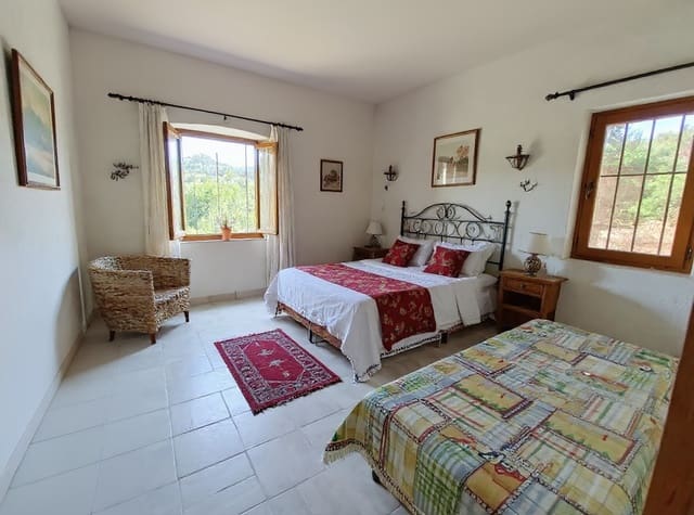 1 bedroom Finca/Country House for sale in Olocau with pool garage - € 180,000 (Ref: 9235988)