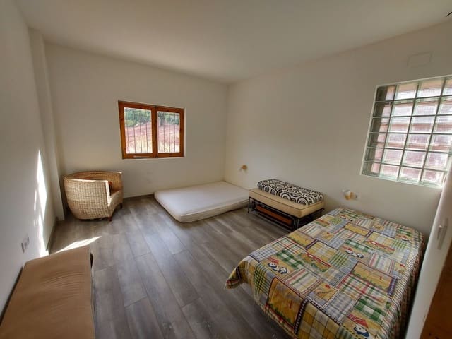 1 bedroom Finca/Country House for sale in Olocau with pool garage - € 180,000 (Ref: 9235988)