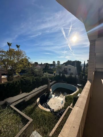 6 sovrum Villa till salu i Bétera med pool garage - 940 000 € (Ref: 9371732)