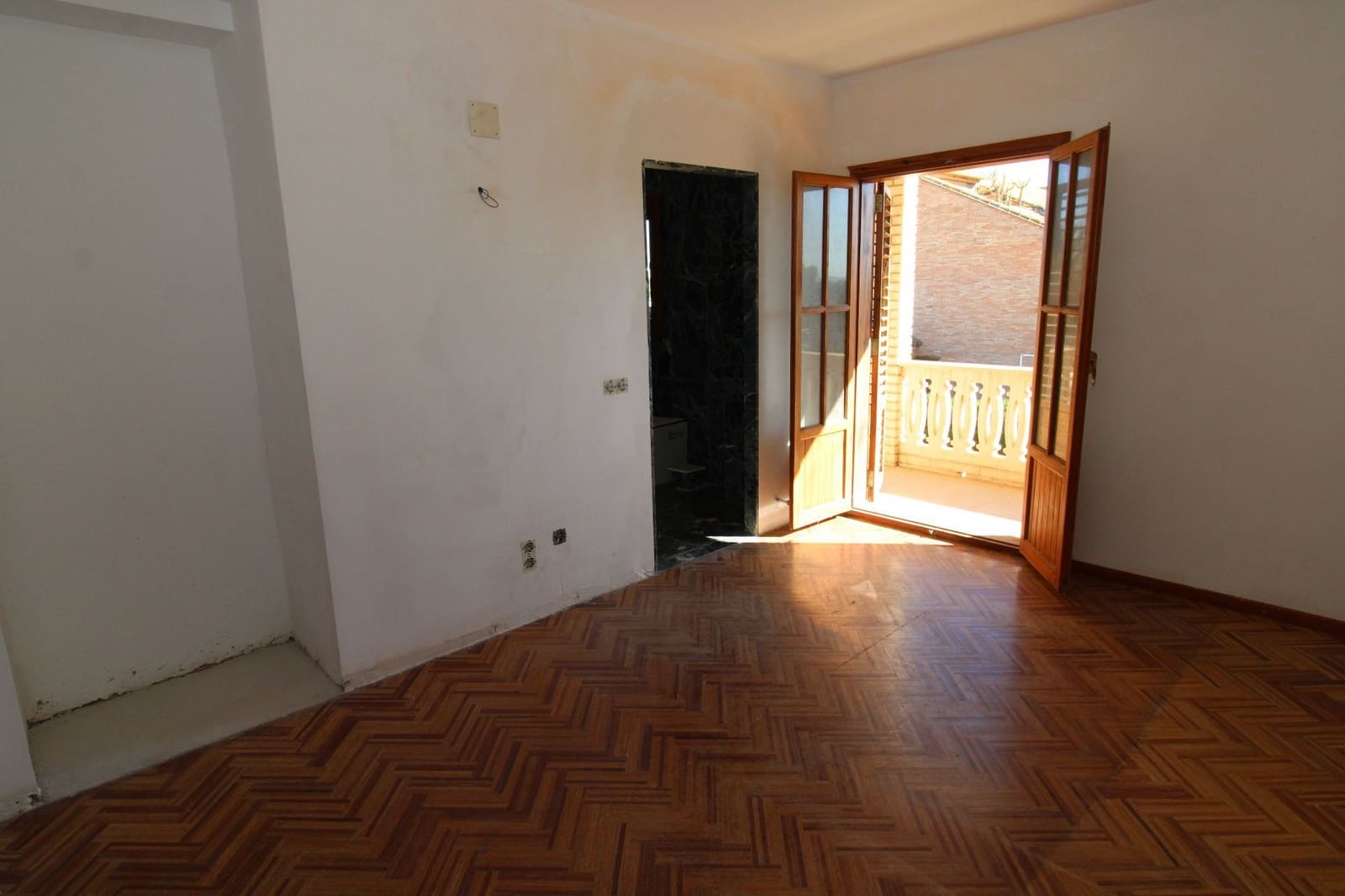 6 sovrum Villa till salu i Betera med pool garage - 940 000 € (Ref: 9371732)