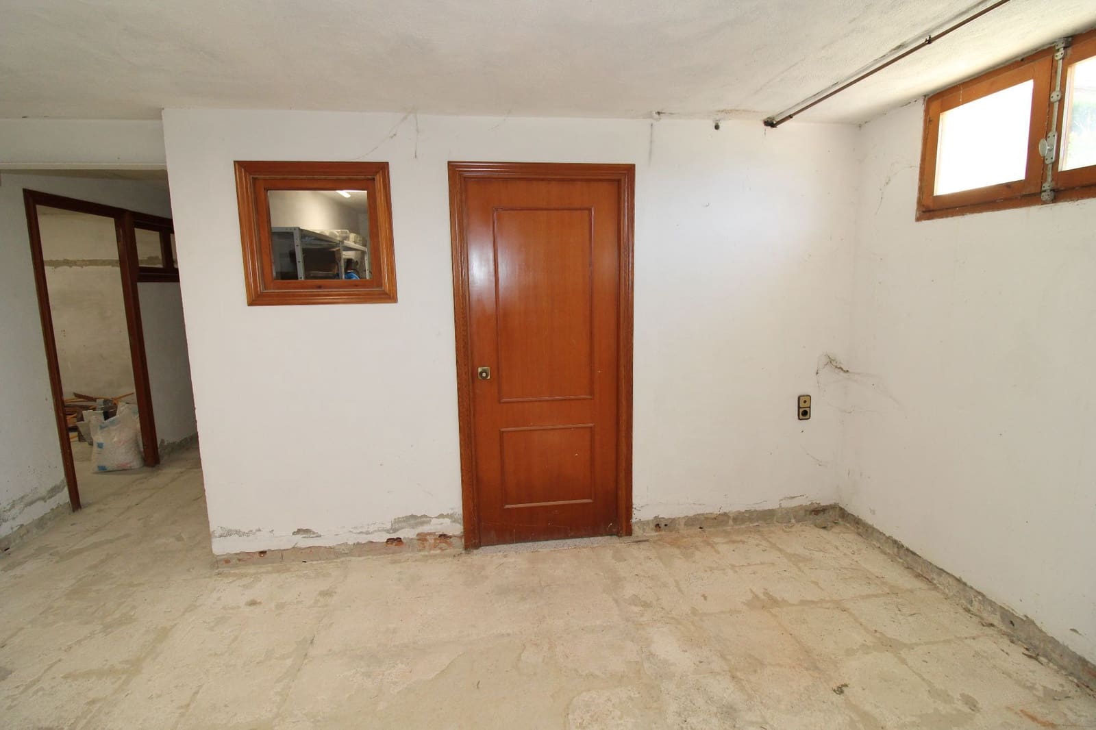 6 sovrum Villa till salu i Betera med pool garage - 940 000 € (Ref: 9371732)