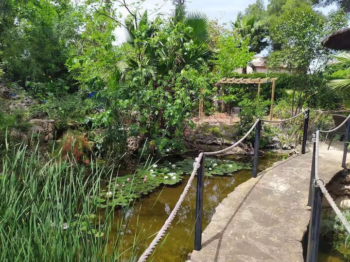 9 bedroom Villa for sale in Serra with pool garage - € 449,000 (Ref: 9433054)