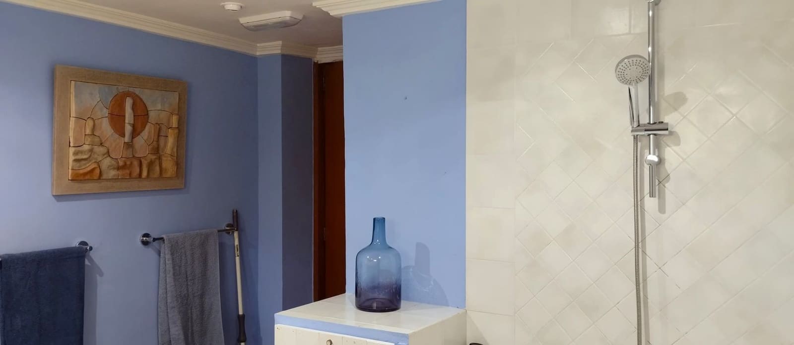 9 bedroom Villa for sale in Serra with pool garage - € 449,000 (Ref: 9433054)