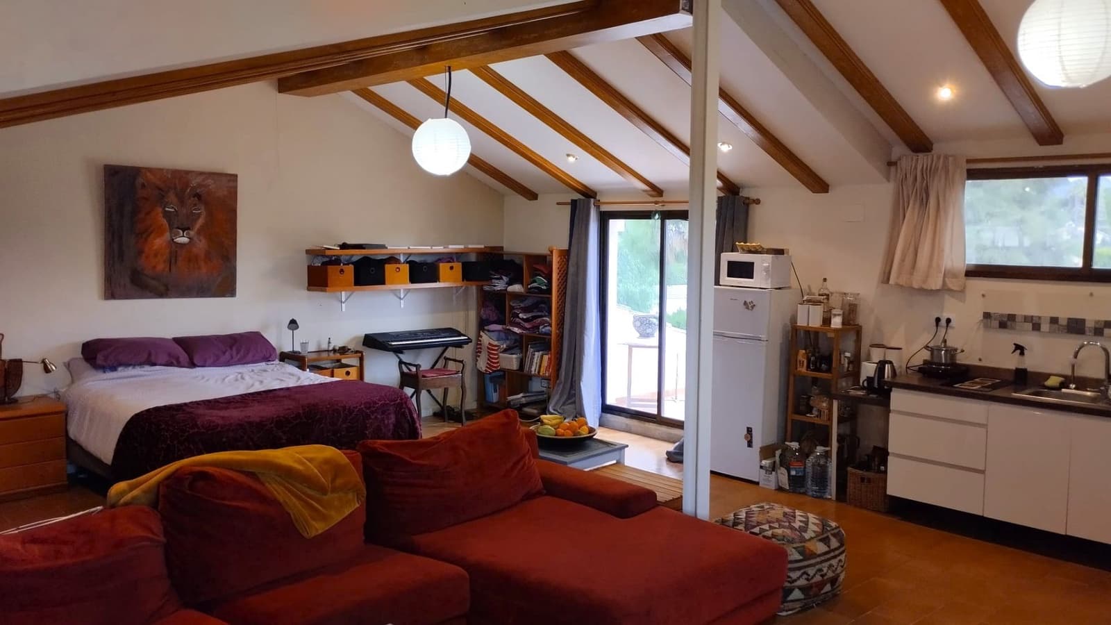 9 bedroom Villa for sale in Serra with pool garage - € 449,000 (Ref: 9433054)