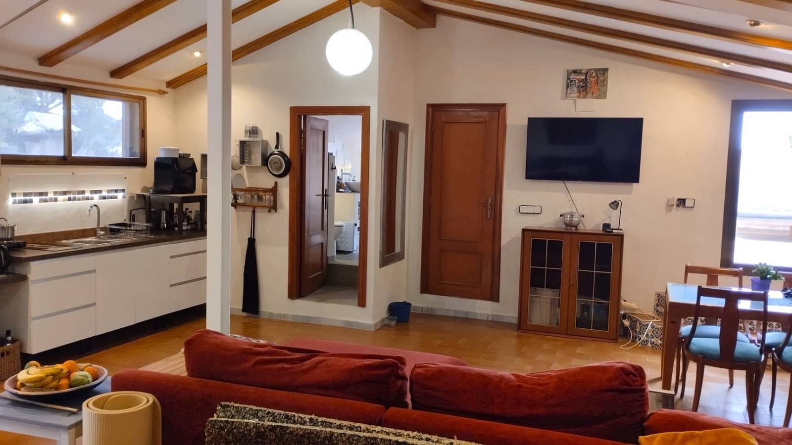 9 bedroom Villa for sale in Serra with pool garage - € 449,000 (Ref: 9433054)