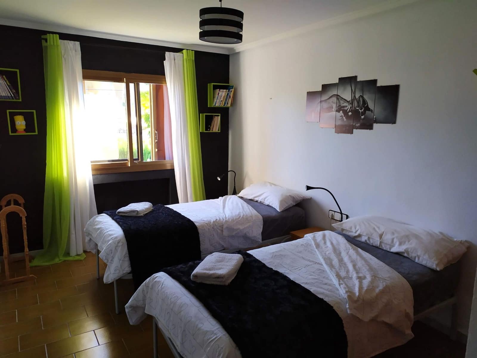 9 bedroom Villa for sale in Serra with pool garage - € 449,000 (Ref: 9433054)