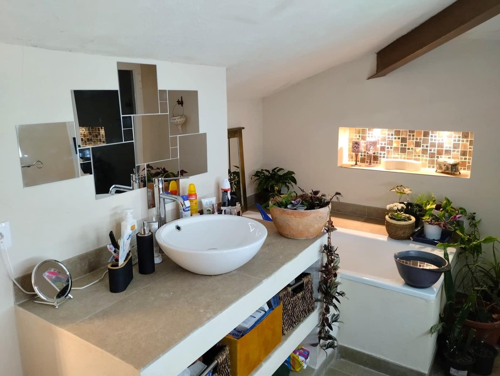 9 bedroom Villa for sale in Serra with pool garage - € 449,000 (Ref: 9433054)