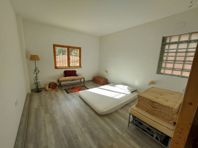 1 slaapkamer Finca/Landhuis te koop in Olocau met garage - € 120.000 (Ref: 9451619)