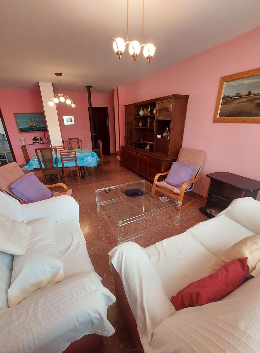 5 bedroom Villa for sale in Olocau with pool garage - € 450,000 (Ref: 9478548)